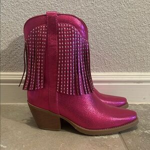 NWT Sugar Monika Western Fringe Boots 6